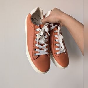 Ara Orange Coral High Soft Leather Sneakers Sz 8